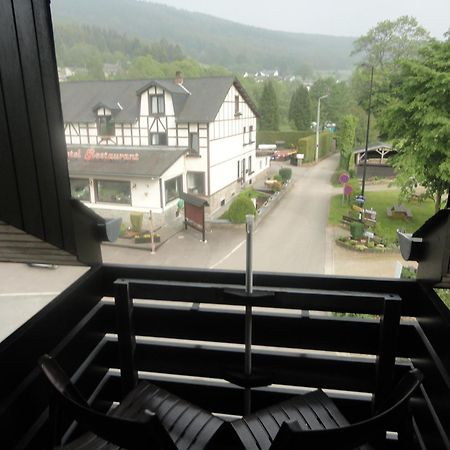 Hotel Val De La Cascade Stavelot Ngoại thất bức ảnh