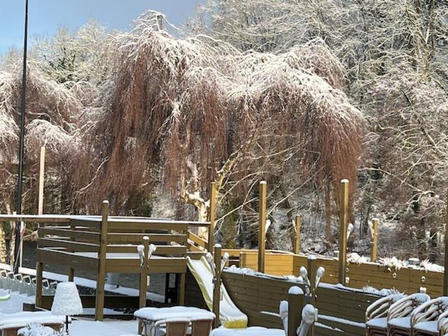 Hotel Val De La Cascade Stavelot Ngoại thất bức ảnh