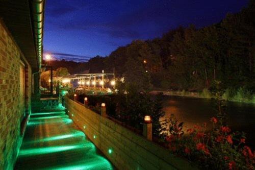 Hotel Val De La Cascade Stavelot Ngoại thất bức ảnh