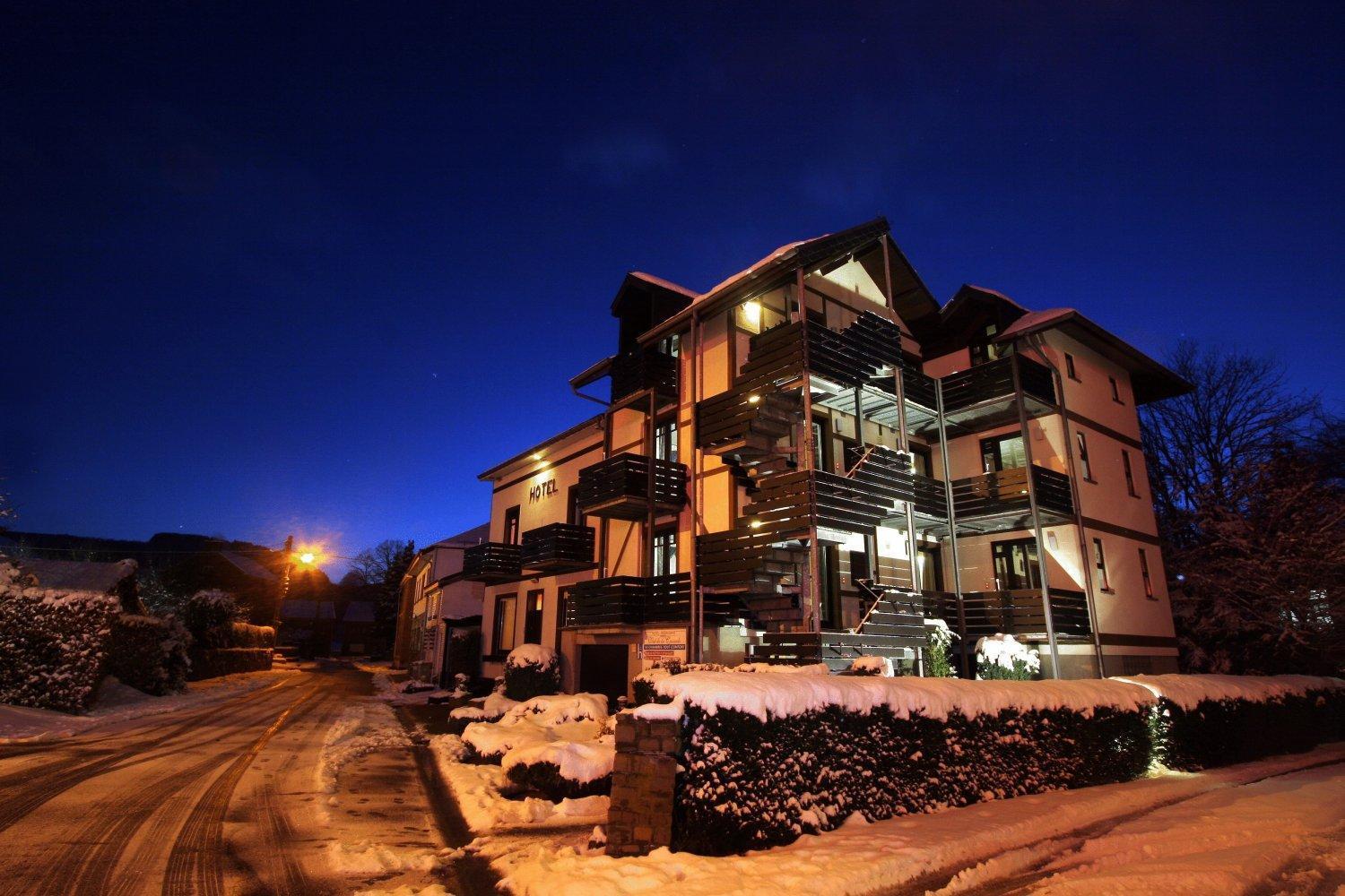 Hotel Val De La Cascade Stavelot Ngoại thất bức ảnh